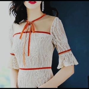 Athena lace dress, size 8